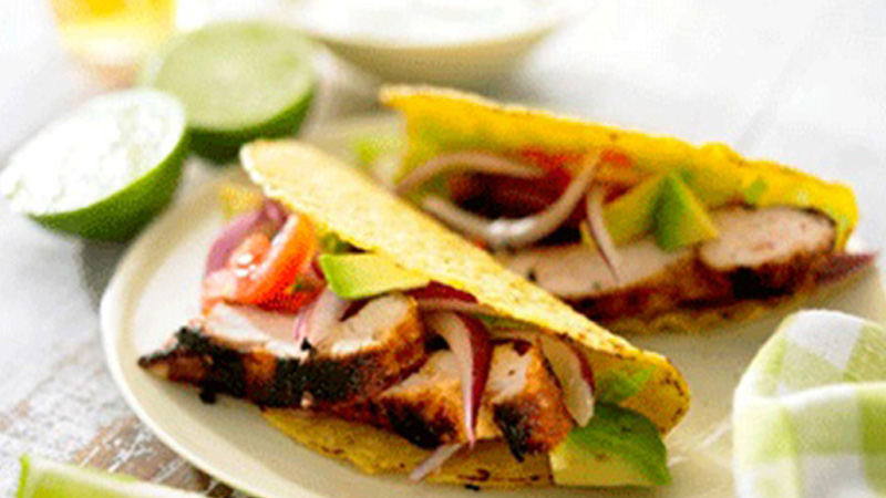 TACOS CON POLLO GRIGLIATO E MAIONESE AROMATICA AI LIMONI DOLCI